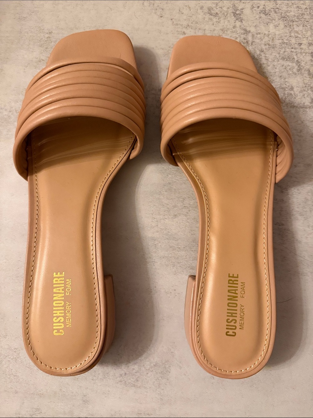 Cushionaire Women's Tan Slide Mules Womens 8